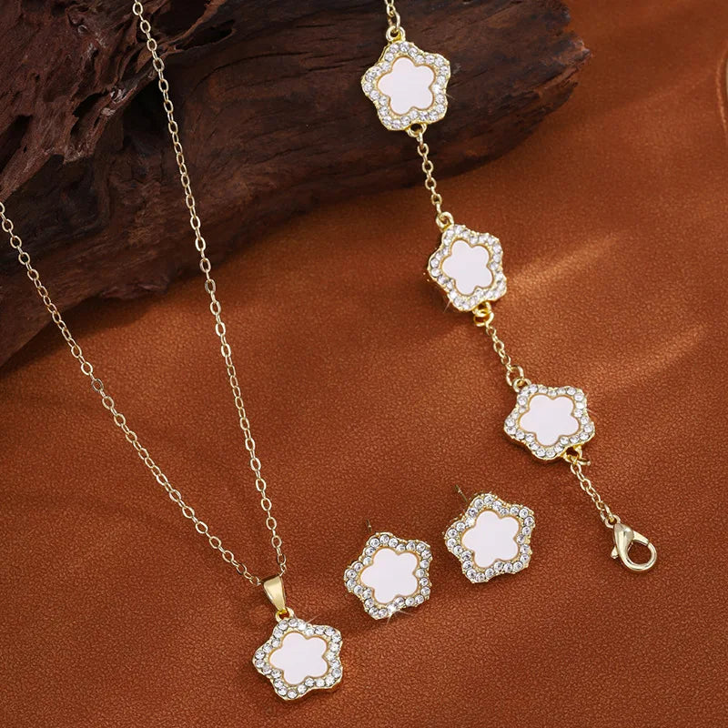 3Pcs Luxury Five Leaf Flower Pendant Necklace & Earrings